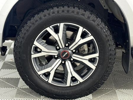 2024-Isuzu-D-Max-30-DDI-LSE-Auto-Double-Cab_16