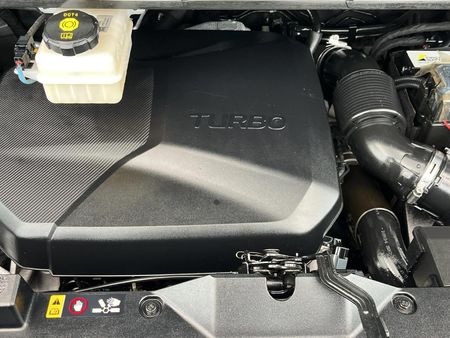 2022-Hyundai-Staria-22d-Executive-Auto-11-Seat_12