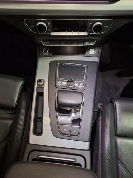 2017-Audi-Q5-20-TDI-quattro-Sport-Auto-40-TDI_10