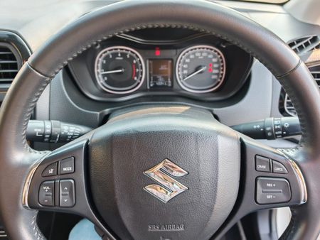2021-Suzuki-Vitara-Brezza-15-GLX_13