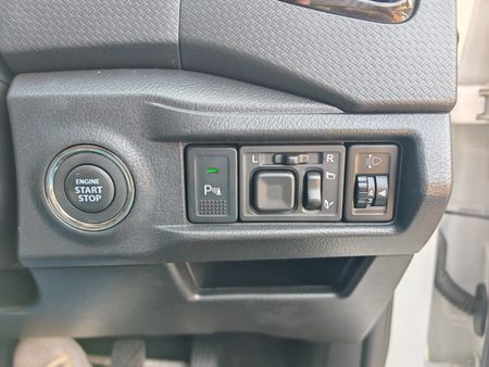 2021-Suzuki-Vitara-Brezza-15-GLX_18
