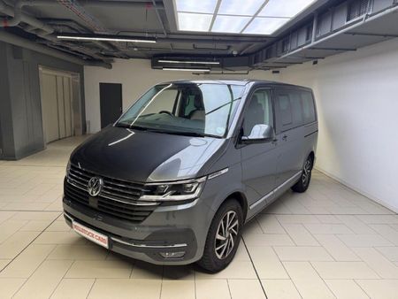 2023-Volkswagen-Caravelle-T61-20-BiTDI-Highline-Auto-4Motion-146kW_9
