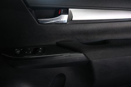 2016-Toyota-Hilux-28-GD-6-Raised-Body-Raider-Single-Cab_13