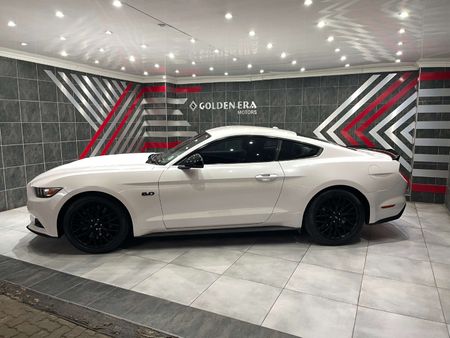 2018-Ford-Mustang-50-GT-Auto_16