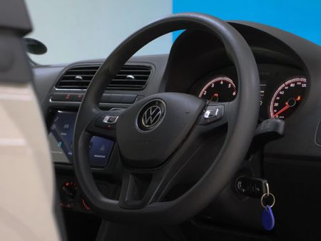 2025-Volkswagen-Polo-Vivo-14-Life_14