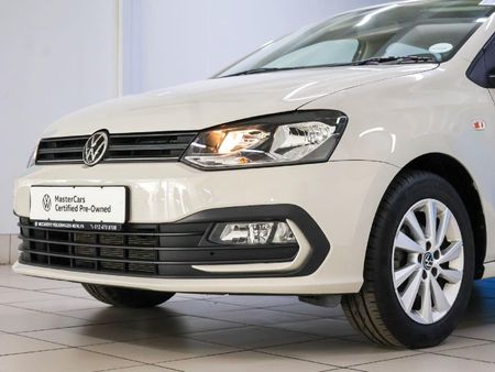 2025-Volkswagen-Polo-Vivo-14-Life_6
