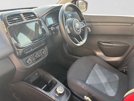 2021-Renault-Kwid-10-Techno_18