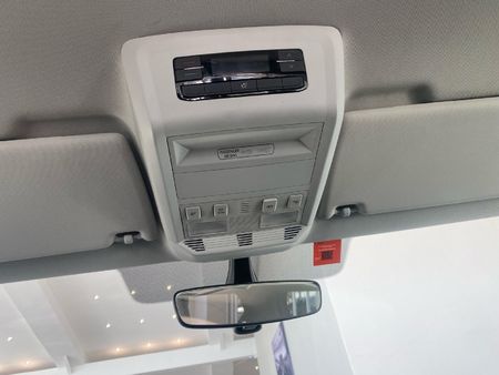2025-Volkswagen-Kombi-T61-20-TDI-110kW-Auto-Trendline_20