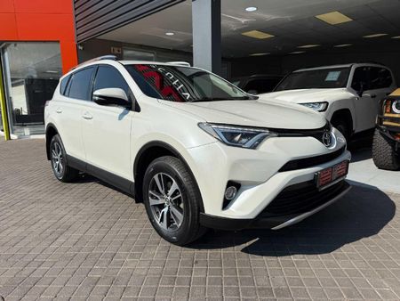 2018-Toyota-RAV4-20-GX-Auto_3