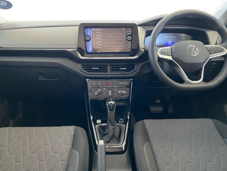 2025-Volkswagen-T-Cross-10-TSI-Life-Auto_10