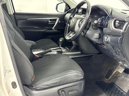 2021-Toyota-Fortuner-28-GD-6-Raised-Body-Auto_9