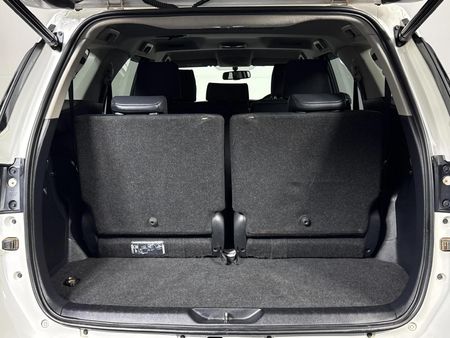 2021-Toyota-Fortuner-28-GD-6-Raised-Body-Auto_13