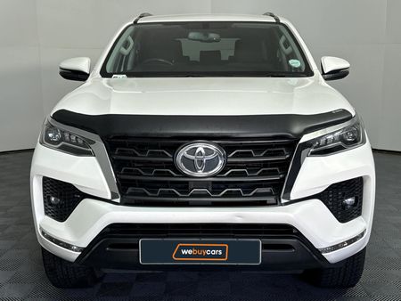 2021-Toyota-Fortuner-28-GD-6-Raised-Body-Auto_14