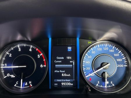 2021-Toyota-Fortuner-28-GD-6-Raised-Body-Auto_2