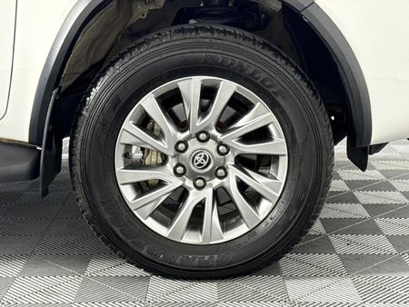 2021-Toyota-Fortuner-28-GD-6-Raised-Body-Auto_5