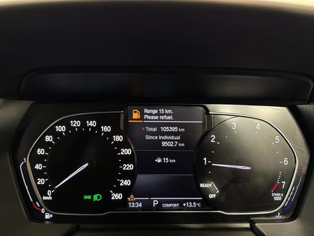 2021-BMW-1-Series-118i_2