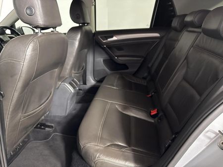 2015-Volkswagen-Golf-VII-14-TSI-Comfortline-Auto_3