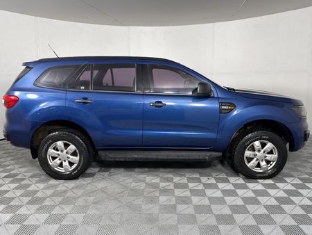 2017-Ford-Everest-22-TDCi-XLS-Auto_14