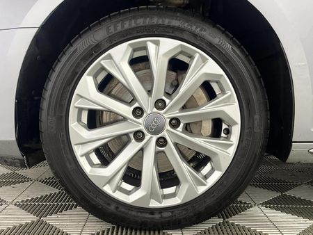 2017-Audi-A4-20-TDI-Design-Auto_4