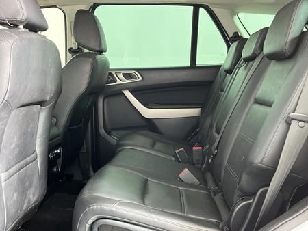 2019-Ford-Everest-20D-XLT-Auto_3