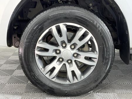 2019-Ford-Everest-20D-XLT-Auto_4