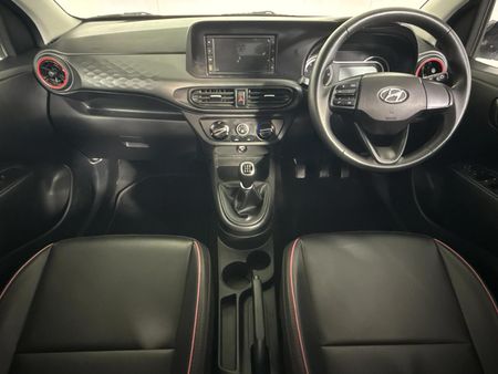 2023-Hyundai-Grand-i10-10-Fluid_1