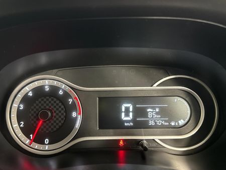 2023-Hyundai-Grand-i10-10-Fluid_2