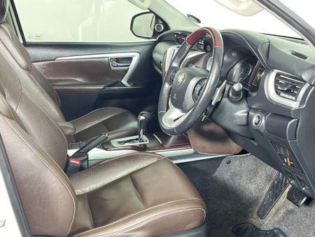 2021-Toyota-Fortuner-28-GD-6-Epic-Auto_9