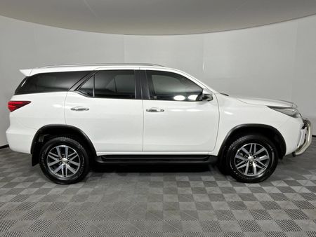 2021-Toyota-Fortuner-28-GD-6-Epic-Auto_16