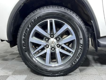 2021-Toyota-Fortuner-28-GD-6-Epic-Auto_4
