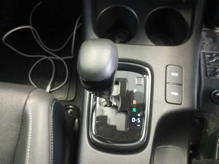 2026-Toyota-Hilux-28-GD-6-RB-Legend-RS-Auto-Double-Cab-mHev_10