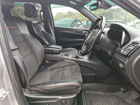 2022-Jeep-Grand-Cherokee-36-Trailhawk_11
