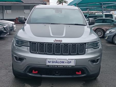 2022-Jeep-Grand-Cherokee-36-Trailhawk_4