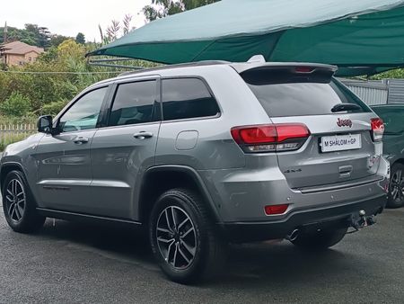 2022-Jeep-Grand-Cherokee-36-Trailhawk_6