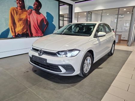 2026-Volkswagen-Polo-10-TSI_0