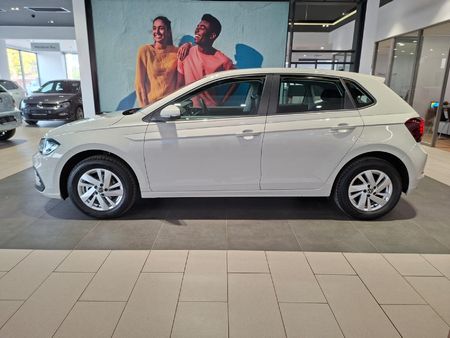 2026-Volkswagen-Polo-10-TSI_1