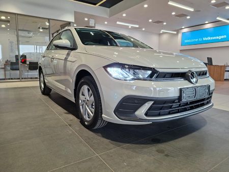 2026-Volkswagen-Polo-10-TSI_6