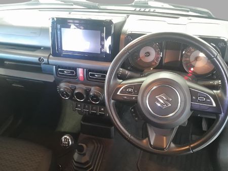 2022-Suzuki-Jimny-15-GLX_12
