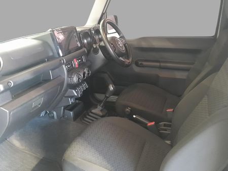 2022-Suzuki-Jimny-15-GLX_14