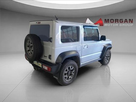 2022-Suzuki-Jimny-15-GLX_4