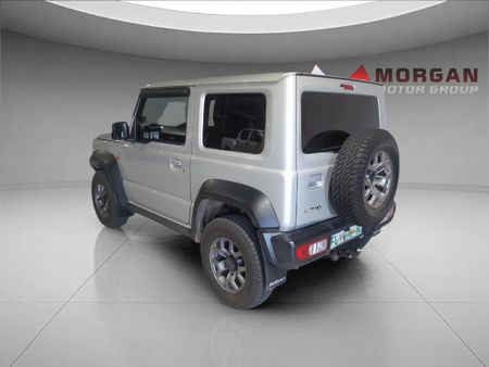 2022-Suzuki-Jimny-15-GLX_6