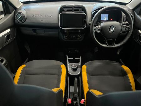 2024-Renault-Kwid-10-Climber-Auto_9