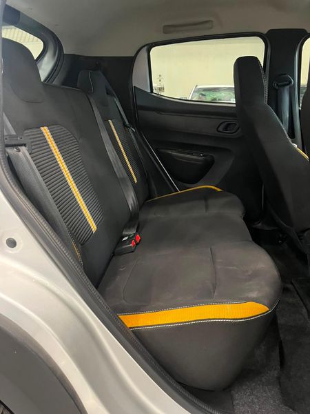 2024-Renault-Kwid-10-Climber-Auto_11