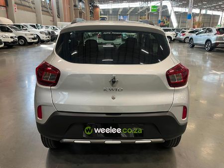 2024-Renault-Kwid-10-Climber-Auto_3