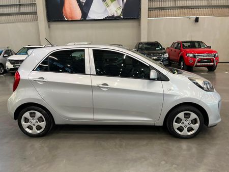 2017-Kia-Picanto-10-LS_1