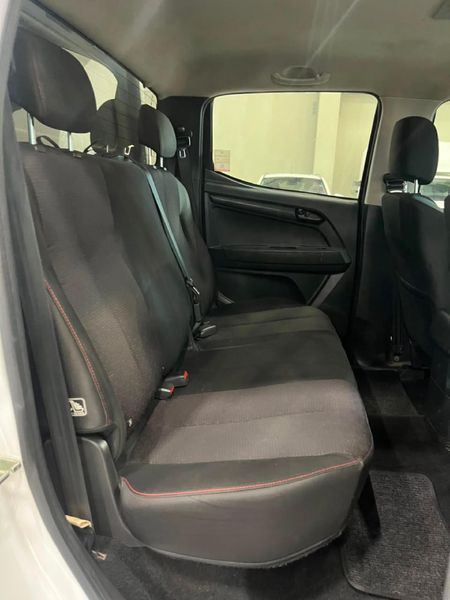 2017-Isuzu-KB-250-D-Teq-HO-LE-4x4-Double-Cab_11