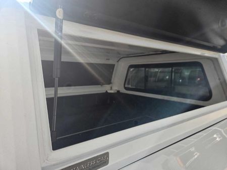 2023-Toyota-Hilux-24-GD-6-Raised-Body-Raider-Double-Cab_10