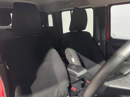2025-Suzuki-Jimny-15-GLX-AllGrip-5-Door-Auto_5