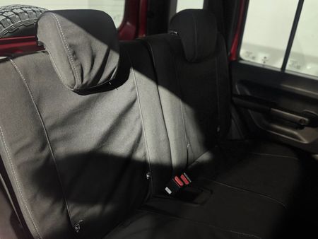 2025-Suzuki-Jimny-15-GLX-AllGrip-5-Door-Auto_7