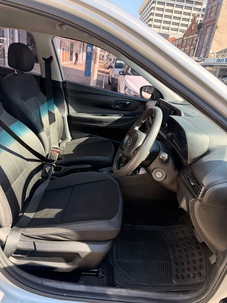 2022-Hyundai-i20-14-Motion-Auto_15